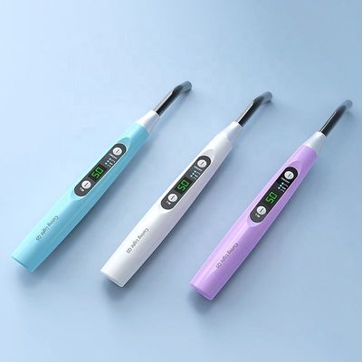 휴대용 DC 5V 1A 치과 치료 빛 다색 파장 385-515nm